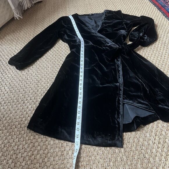 J. Crew Black Velvet True Wrap Dress Size 12 Long Slight Balloon Sleeve Witchy * - Picture 10 of 11